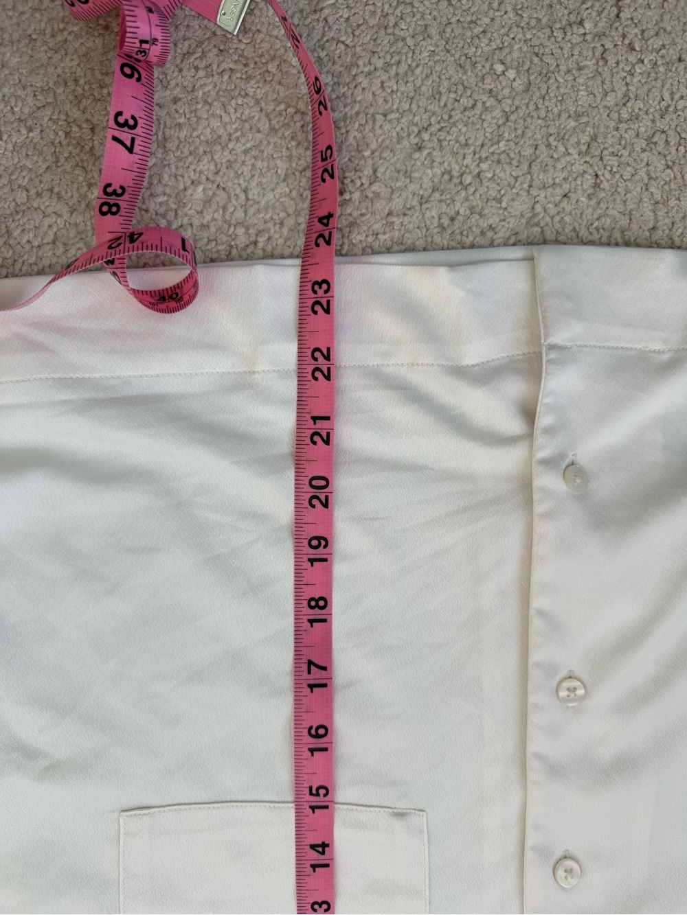 GAP Cream Short-Sleeve Button-Front Oversized Satin Shirt - Picture 6 of 7